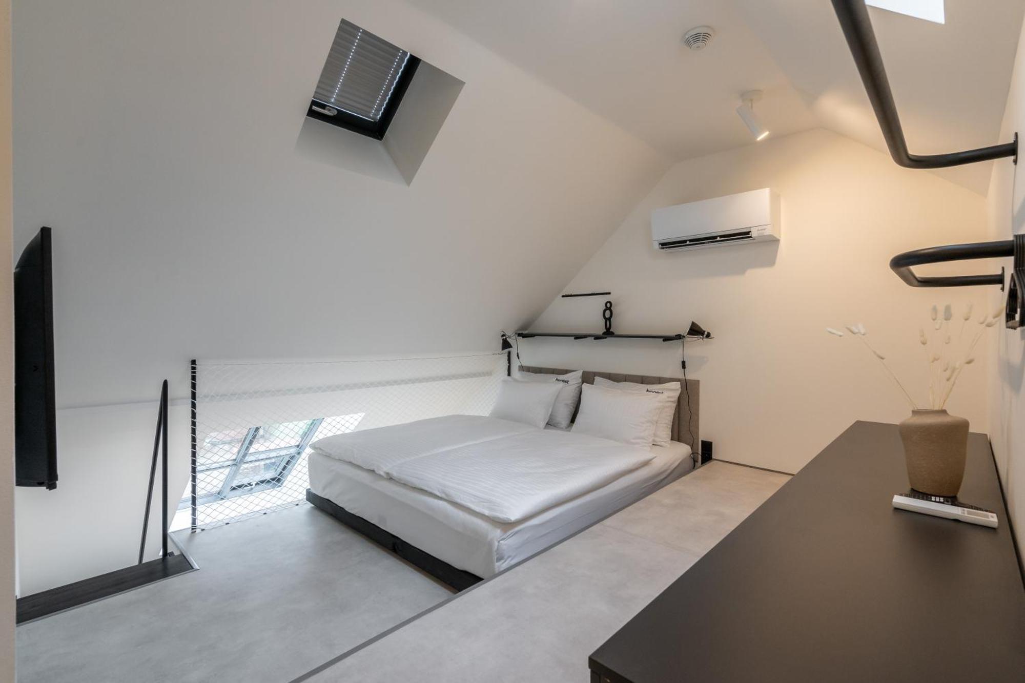 Aparthotel Honest Karlin Prag Zimmer foto